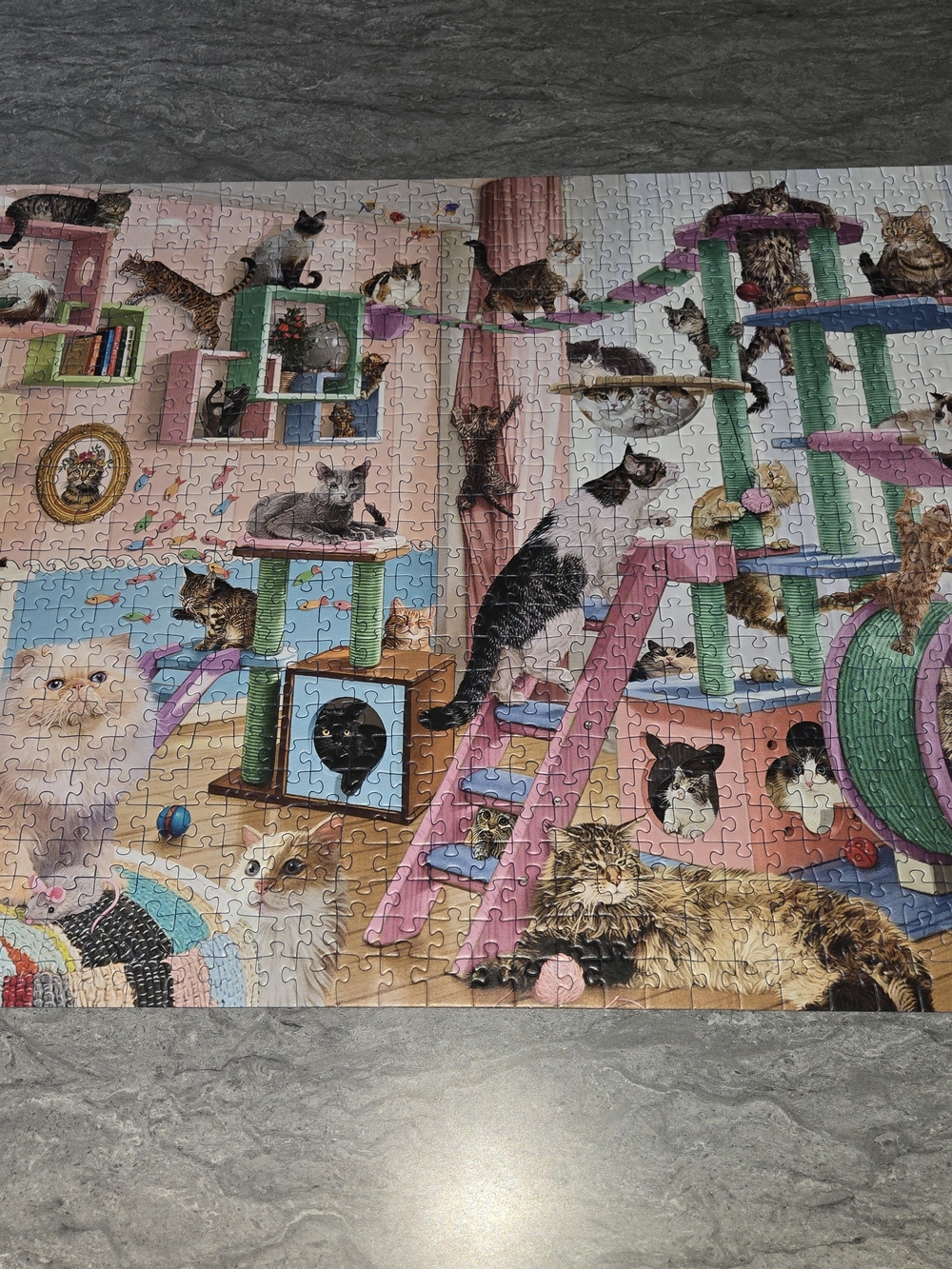 Ravensburger Cat Tree Heaven Puzzle - Picture 3 of 4